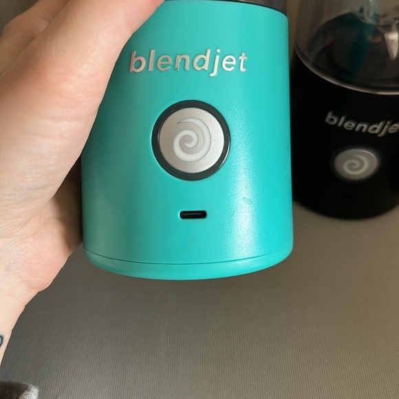 Two blenderjets - Picture 2 of 2